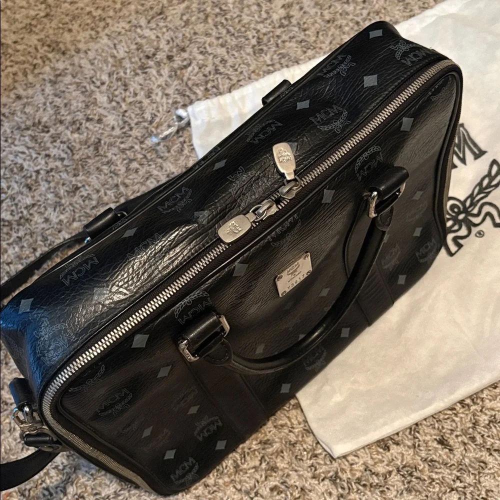 💎RARE💎Authentic MCM ‘Visetos’ Laptop Bag/Briefcase